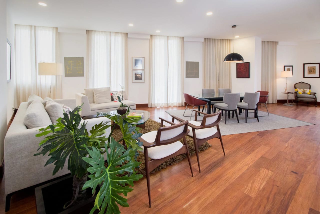 Apartamento en renta zona 15 VH1 — foto 2 de 17