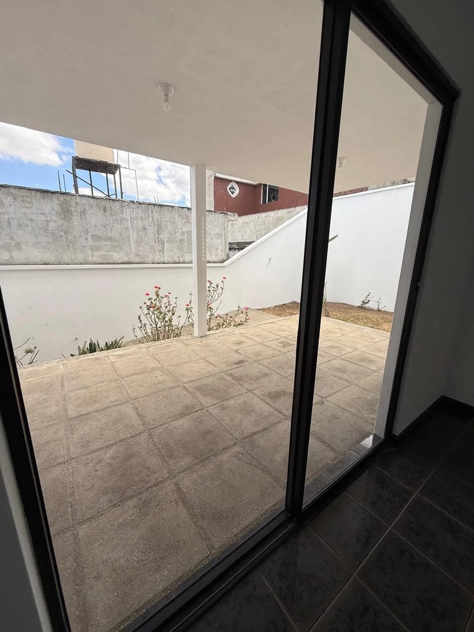 Casa recién remodelada en San Cristóbal — foto 4 de 17