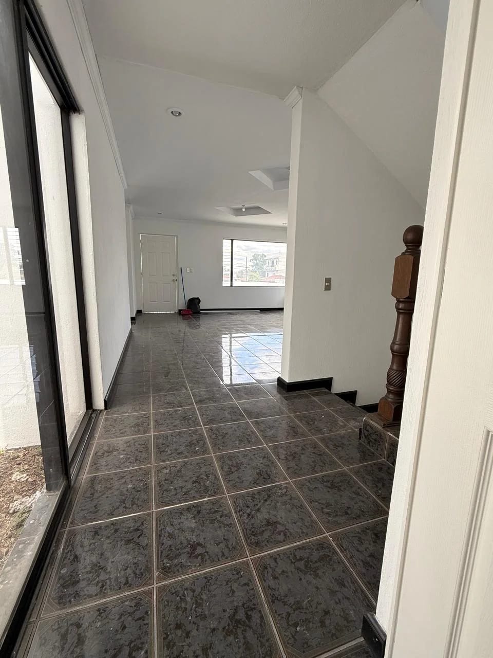 Casa recién remodelada en San Cristóbal — foto 6 de 17