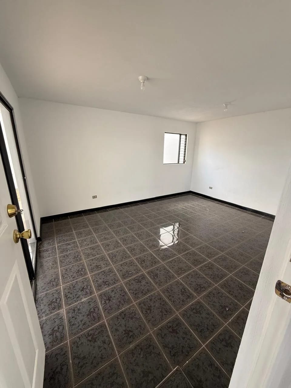 Casa recién remodelada en San Cristóbal — foto 11 de 17