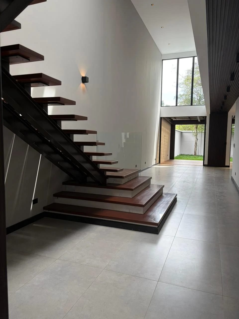 CASA NUEVA PARA ESTRENAR – EL TAJÍN KM 18 CES — foto 3 de 17
