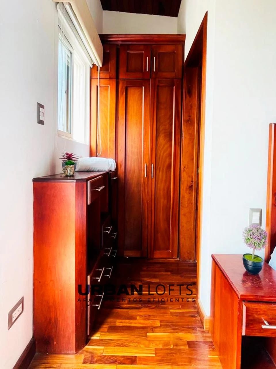 Apartamento en Renta Edificio Lindora Zona 16 — foto 5 de 17