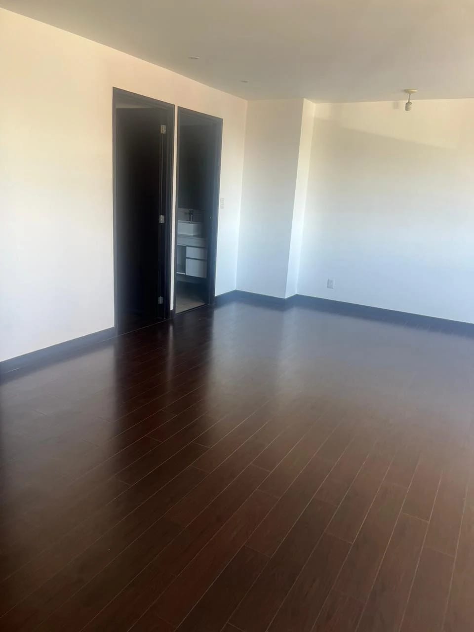 Apartamento en Renta - Attica II Zona 14 — foto 2 de 17