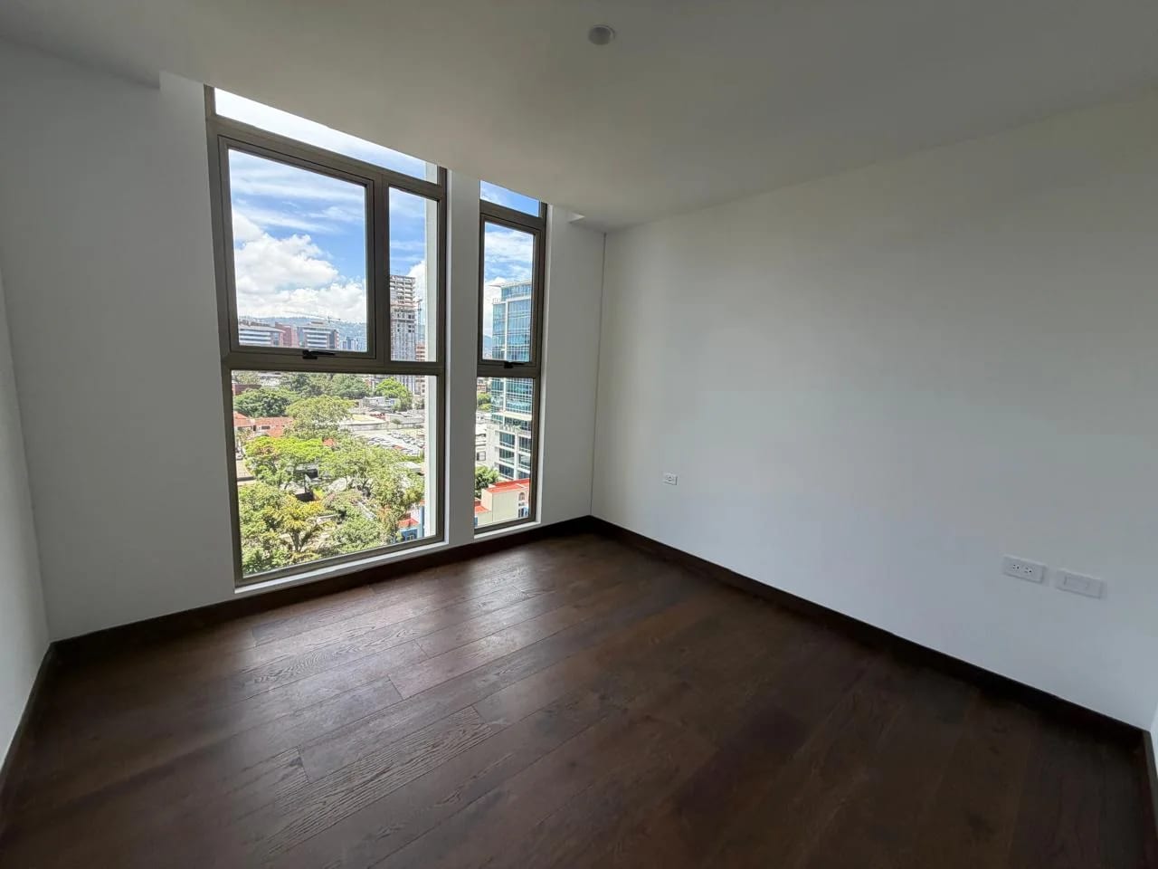 Apartamento en Venta – Atarah, Zona 10 — foto 8 de 17
