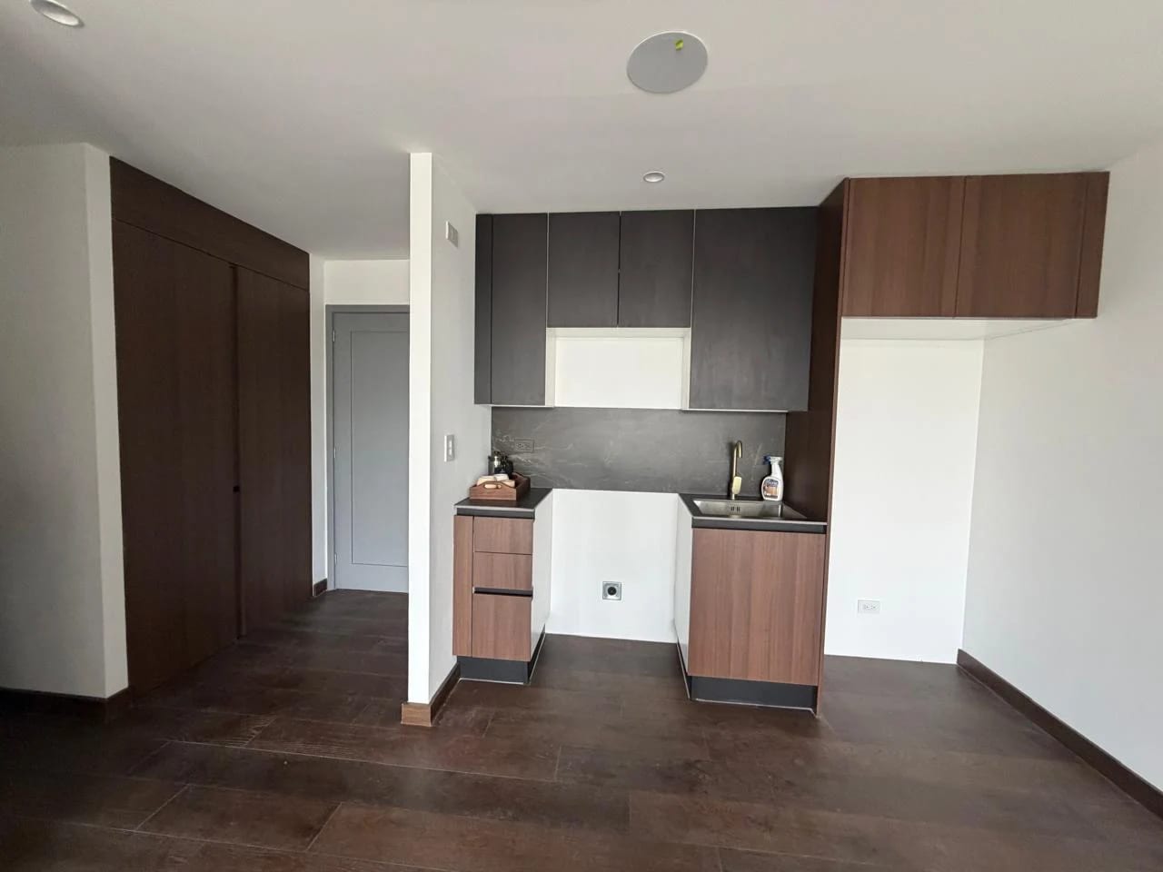 Apartamento en Venta – Atarah, Zona 10 — foto 10 de 17