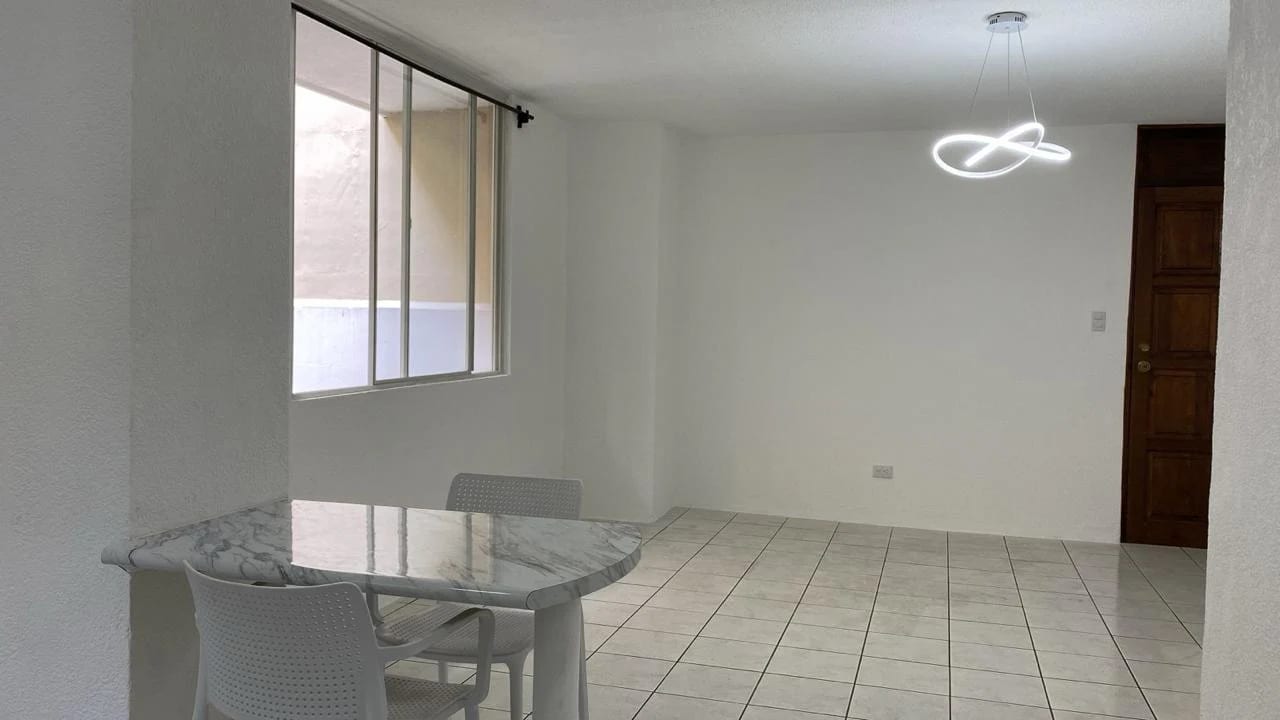Apartamento en La Montaña, Zona 16 — foto 2 de 5