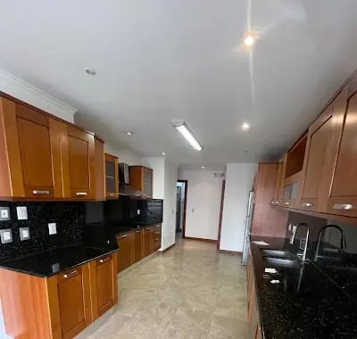 Apartamento en Renta Tadeus – Zona 14 — foto 7 de 17
