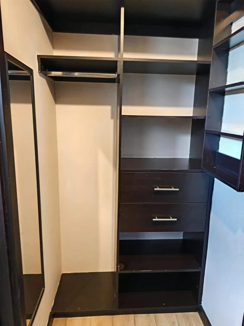 🏙️ Apartamento en Renta – Torre 360, Zona 15 — foto 5 de 8