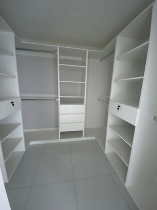 Apartamentos en renta Zona 10 — miniatura 9 de 12
