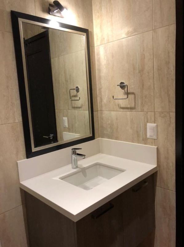 Apartamento amueblado en renta zona 14 — foto 3 de 11