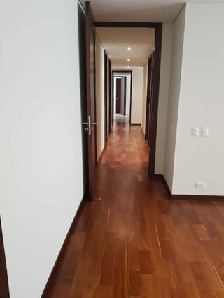 Apartamento en venta Zona 14/ 3 hab — miniatura 3 de 15