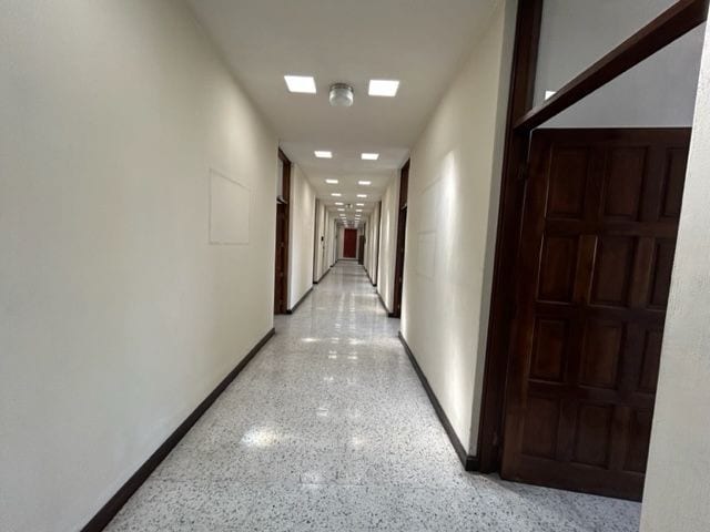 Propiedad en renta km 8 CES Edificio de 1000 metros con 2 niveles — foto 8 de 15