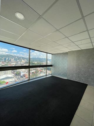 Oficina en venta o renta edificio Torino — miniatura 2 de 12