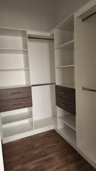 Apartamento en renta en Casalini Diagonal 6 zona 10 — miniatura 8 de 11