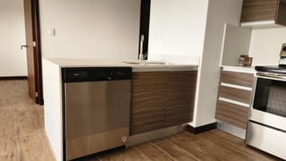 Apartamento en renta en Casalini Diagonal 6 zona 10 — miniatura 7 de 11