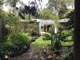 Propiedad en venta de 1 nivel en zona 16 — miniatura 1 de 16