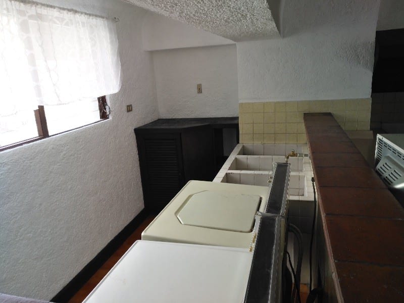 Apartamento en venta edificio Santa Clara Las Cañas zona 10 — foto 2 de 8