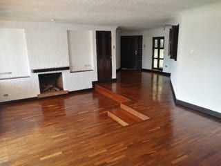 Apartamento en venta edificio Santa Clara Las Cañas zona 10 — miniatura 1 de 8