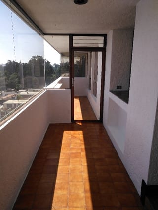 Apartamento en venta edificio Santa Clara Las Cañas zona 10 — miniatura 3 de 8