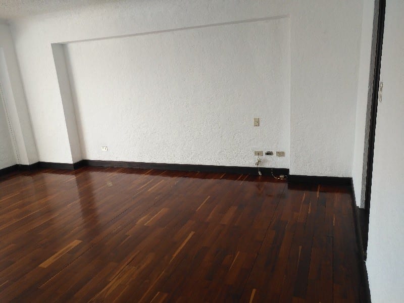 Apartamento en venta edificio Santa Clara Las Cañas zona 10 — foto 8 de 8
