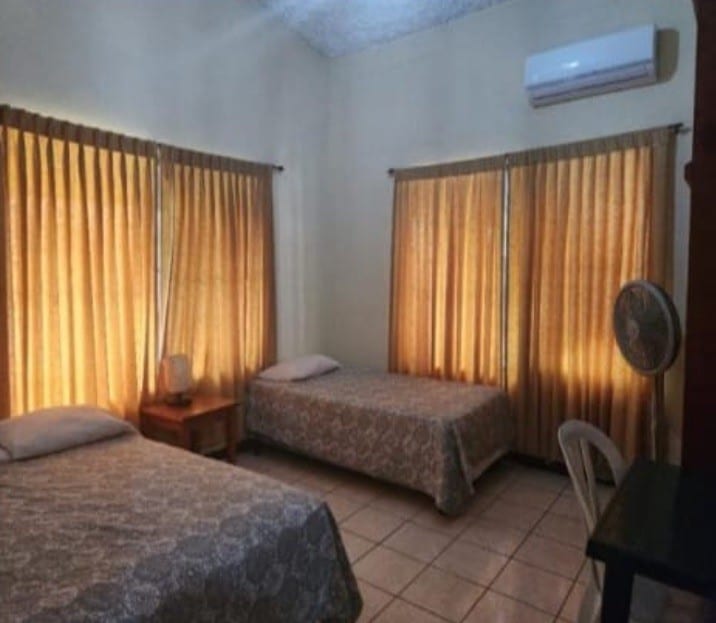 Casa en venta Aldea El Pumpo, Km 146.5 Monterrico — foto 2 de 11