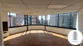 Oficina en renta en Edificio Murano Center zona 10 — miniatura 7 de 9
