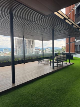 Oficina en renta en Edificio Septimo zona 4 — miniatura 4 de 16