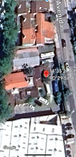 Propiedad en venta en zona 10 para desarrollo — miniatura 1 de 3