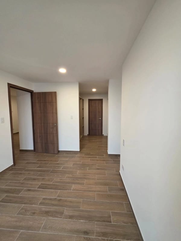 Apartamento en venta o renta Edificio Parque 14 zona 14 — foto 12 de 16