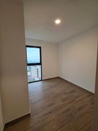 Apartamento en venta o renta Edificio Parque 14 zona 14 — miniatura 11 de 16
