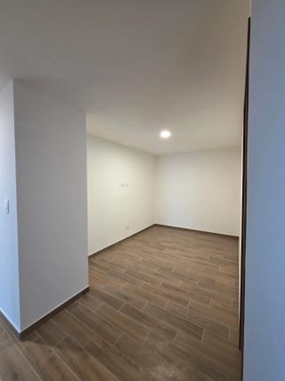 Apartamento en venta o renta Edificio Parque 14 zona 14 — miniatura 10 de 16