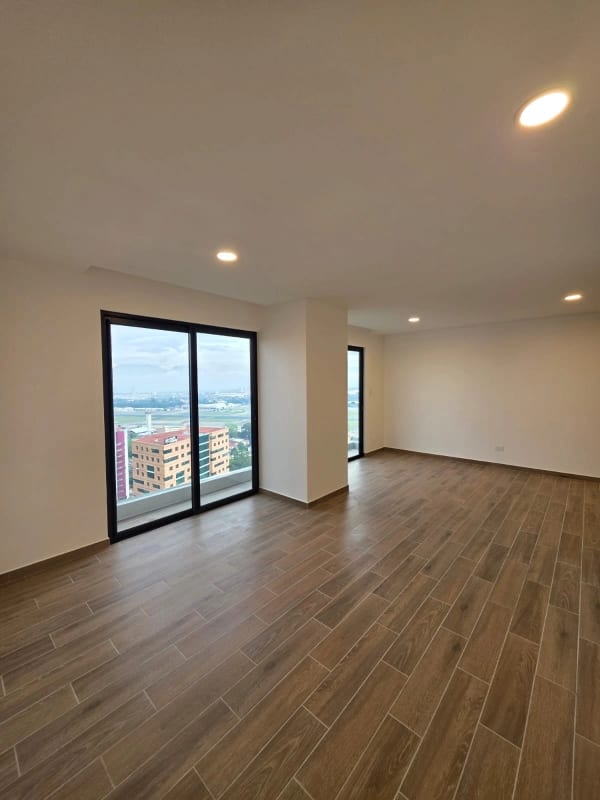 Apartamento en venta o renta Edificio Parque 14 zona 14 — foto 6 de 16