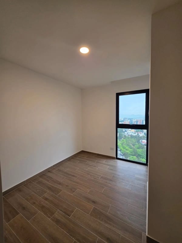 Apartamento en venta o renta Edificio Parque 14 zona 14 — foto 4 de 16