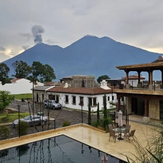 Apartamentos y Casas con Vista a los Volcanes, Club Residencial Los Franciscanos — miniatura 1 de 7