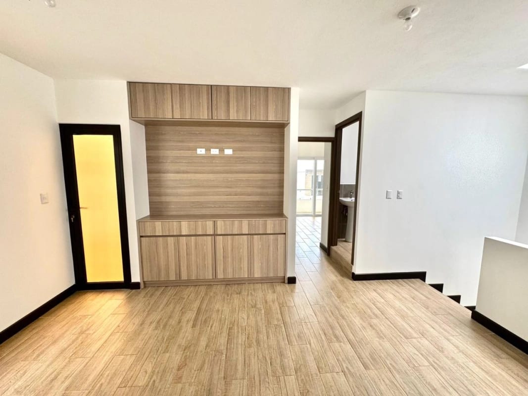Casa en venta para estrenar en Bosques de Santa Elena — foto 3 de 17