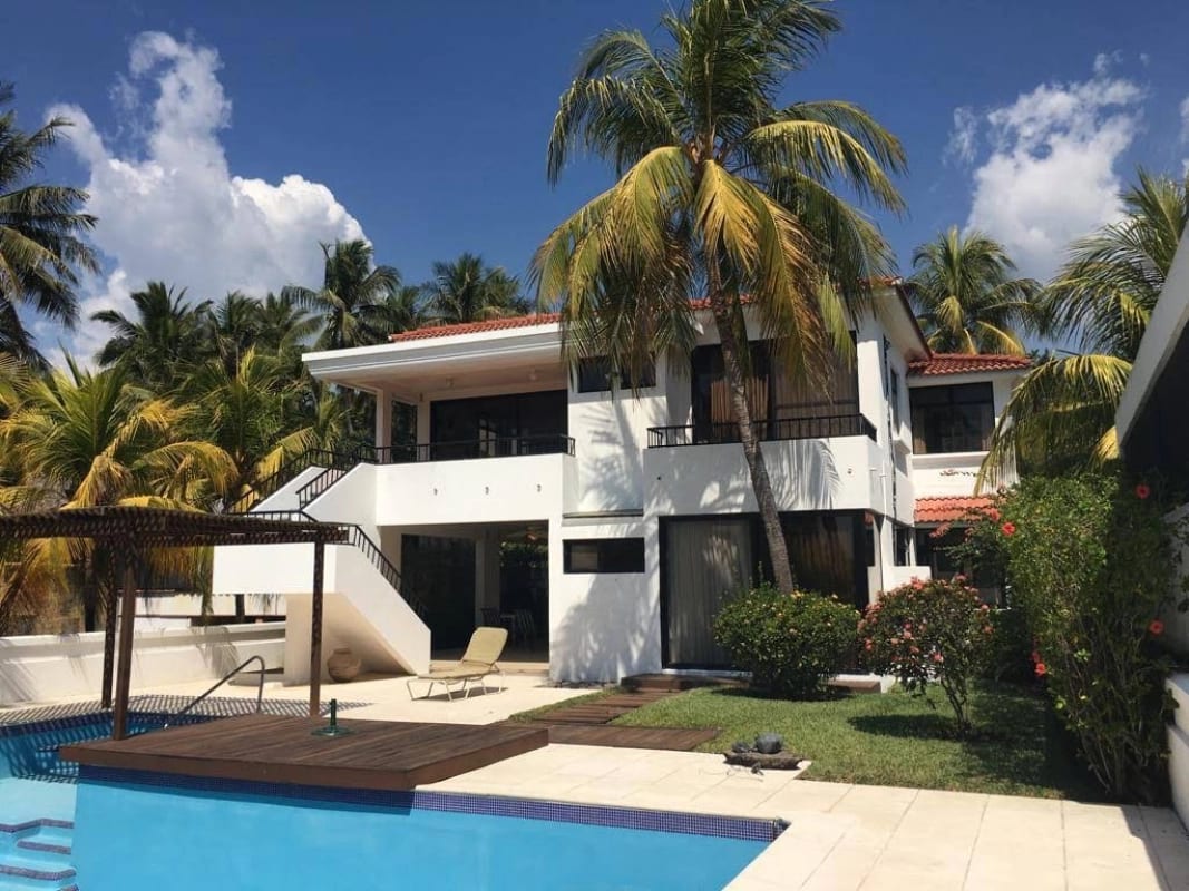 Casa en venta en Chulamar Puerto de San Jose — foto 1 de 17