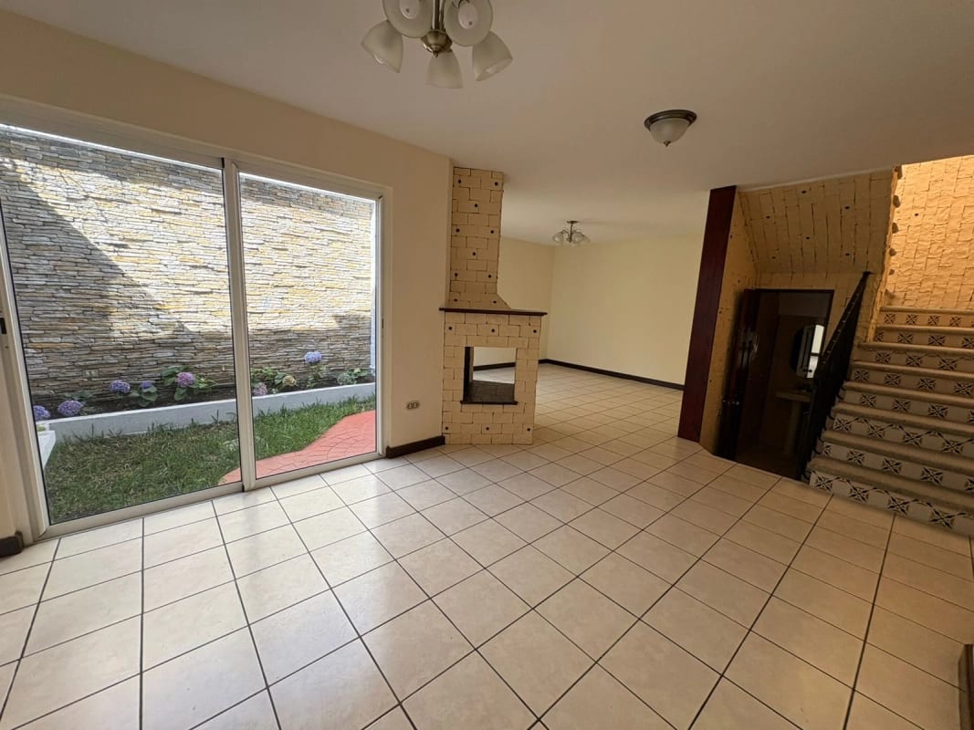 Casa en venta km 18.5 carretera a El Salvador — foto 1 de 16