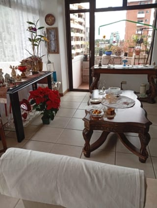 Apartamento en renta zona 10 — miniatura 9 de 17
