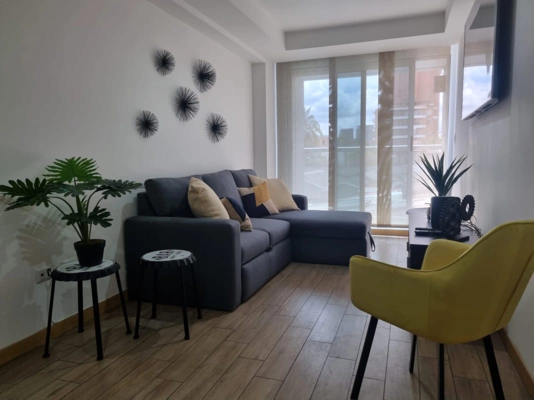 Apartamento Amueblado City House Zona 10 — foto 10 de 11