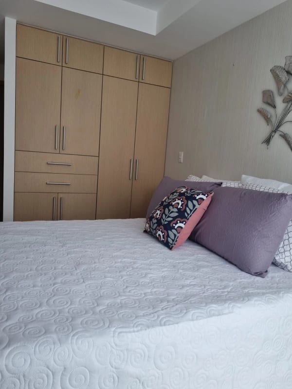 Apartamento Amueblado City House Zona 10 — foto 6 de 11