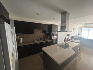 Apartamento amueblado en renta en zona 14 — miniatura 5 de 17