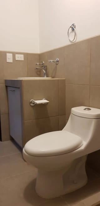 Apartamento en venta o renta en Cañadas 16 — miniatura 2 de 11
