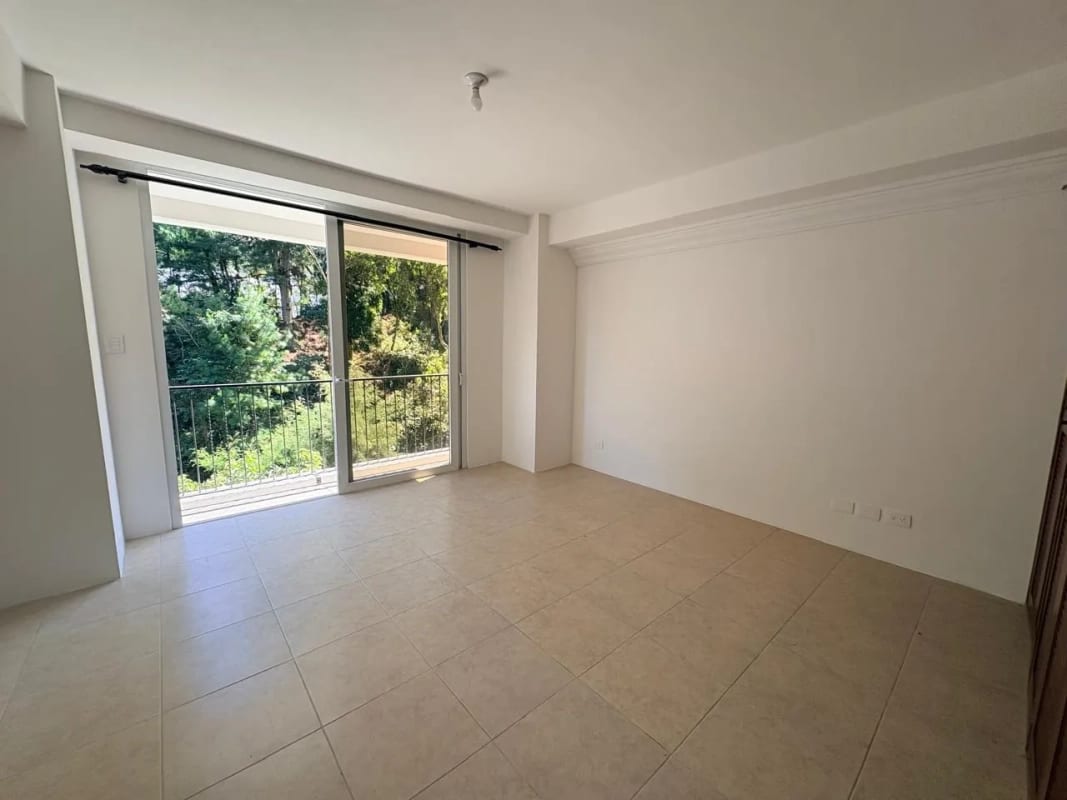 Apartamentos en La Montaña zona 16 — foto 8 de 9