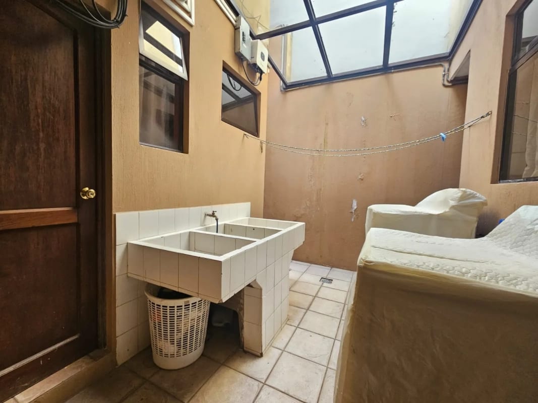 Preciosa casa en venta - Terravista Carretera a El Salvador — foto 4 de 17