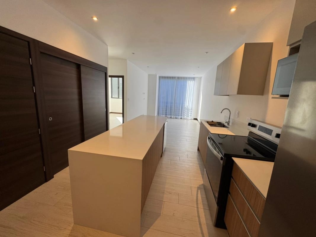 Apartamento en venta o renta Edificio Spazio zona 15 — foto 8 de 13