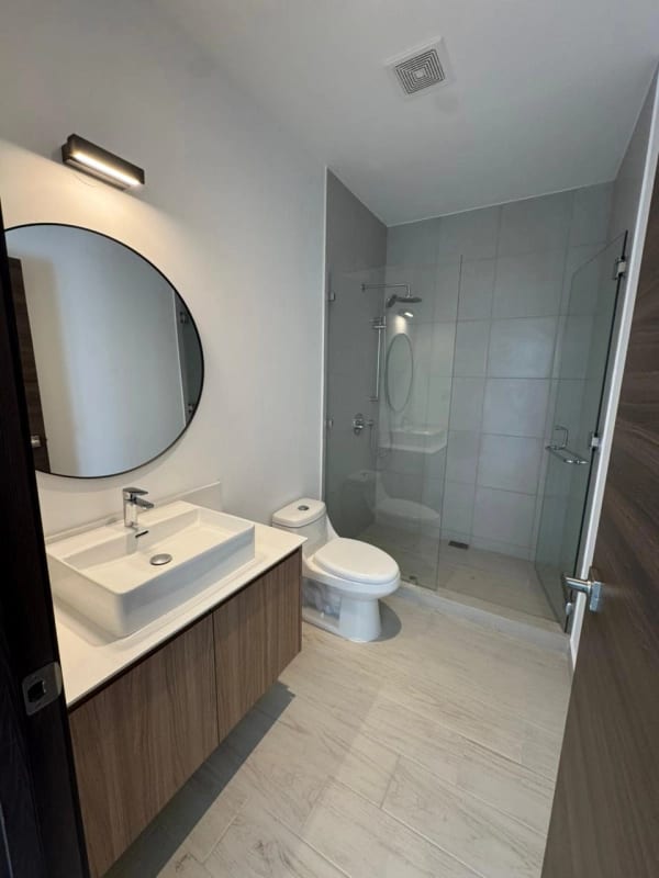 Apartamento en venta o renta Edificio Spazio zona 15 — foto 2 de 13