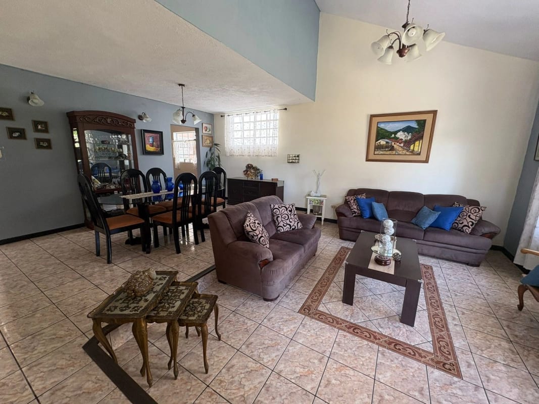 Casa de 1 nivel en venta San Cristobal — foto 4 de 17