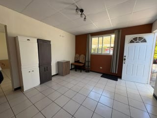 Casa de 1 nivel en venta San Cristobal — miniatura 3 de 17
