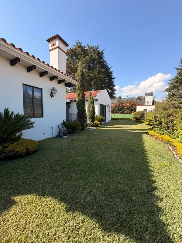 Preciosa residencia de un nivel en Lazos de Fraijanes — foto 14 de 16