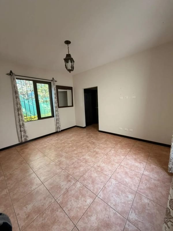 Preciosa residencia de un nivel en Lazos de Fraijanes — foto 5 de 16